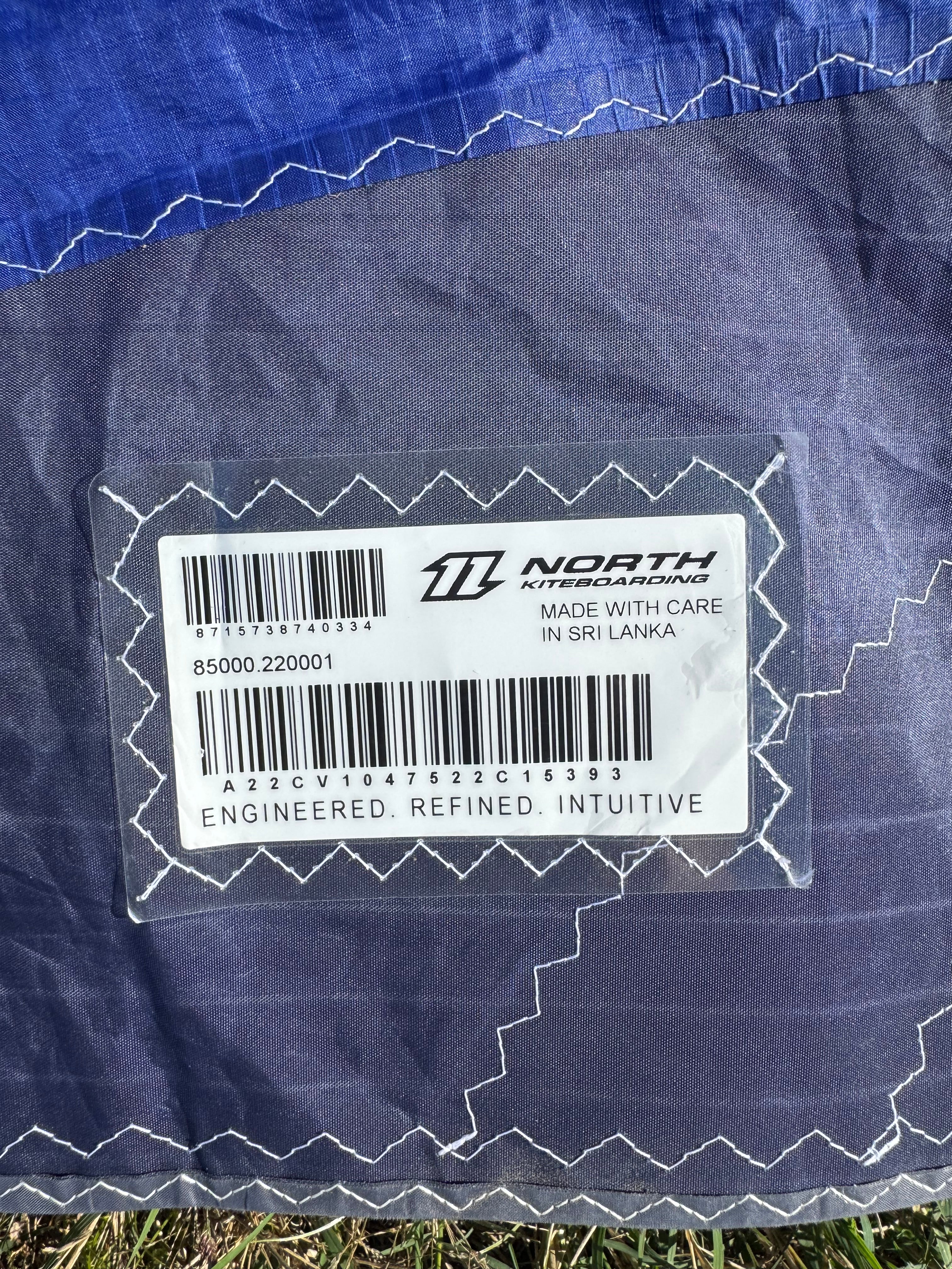 North 2022 Carve 10m Kite (Excellent - Like New condition)