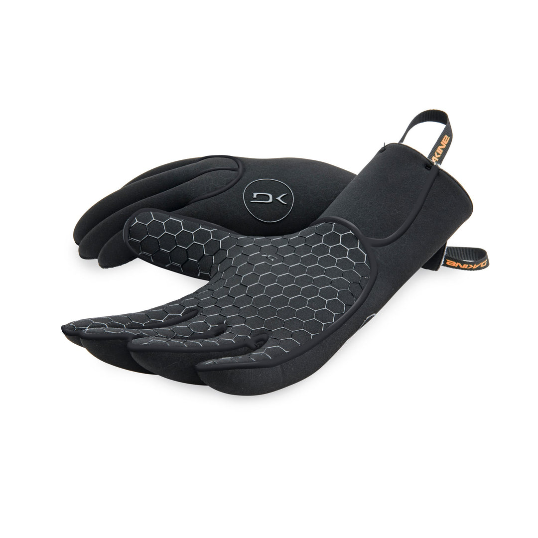 Quantum 3mm Gloves